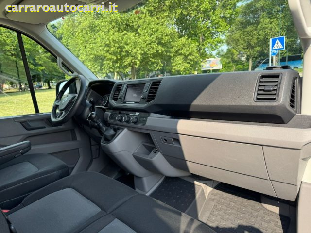 VOLKSWAGEN Crafter usata 35