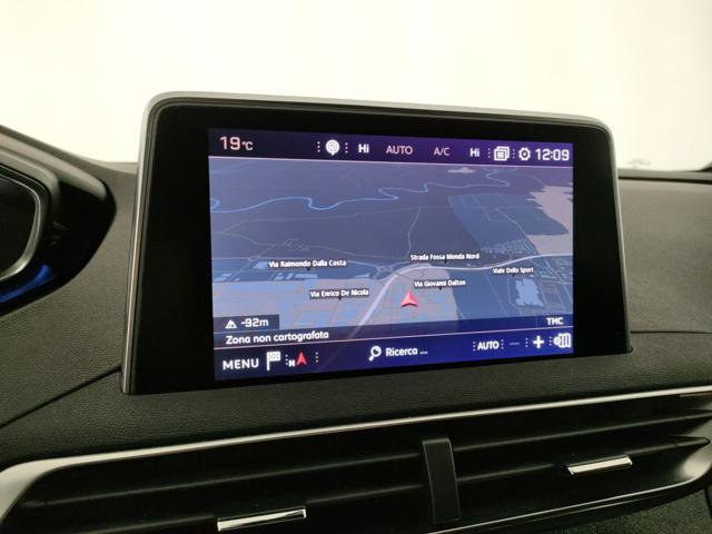 PEUGEOT 3008 usata, con Servosterzo