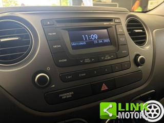 HYUNDAI i10 usata, con USB
