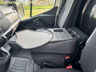 RENAULT Master usata, con Sensore di luce