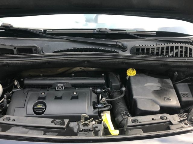 CITROEN C3 Picasso usata, con Specchietti laterali elettrici
