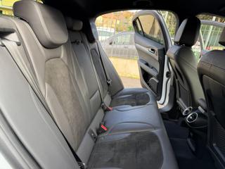 ALFA ROMEO Stelvio usata, con Fari Xenon