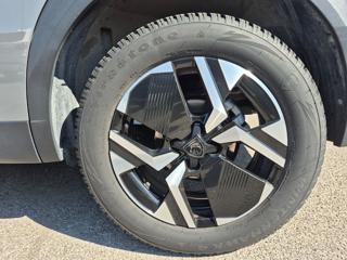 PEUGEOT 2008 usata, con Autoradio