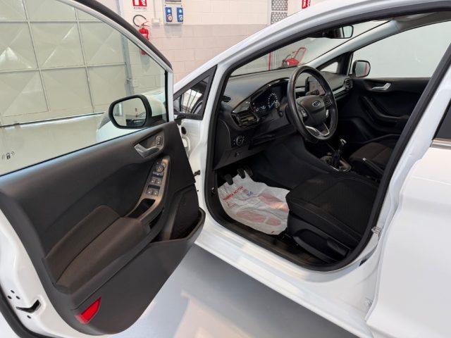 FORD Fiesta usata, con Specchietti laterali elettrici