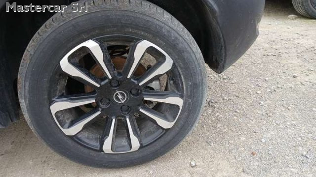 OPEL Crossland usata, con Vetri oscurati