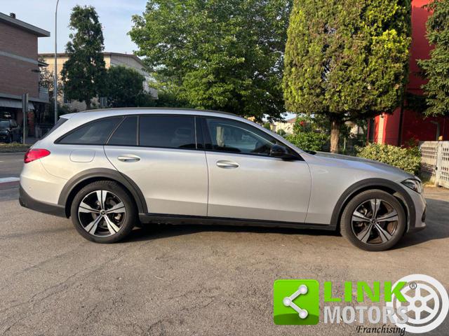 MERCEDES-BENZ C 220 usata, con Boardcomputer