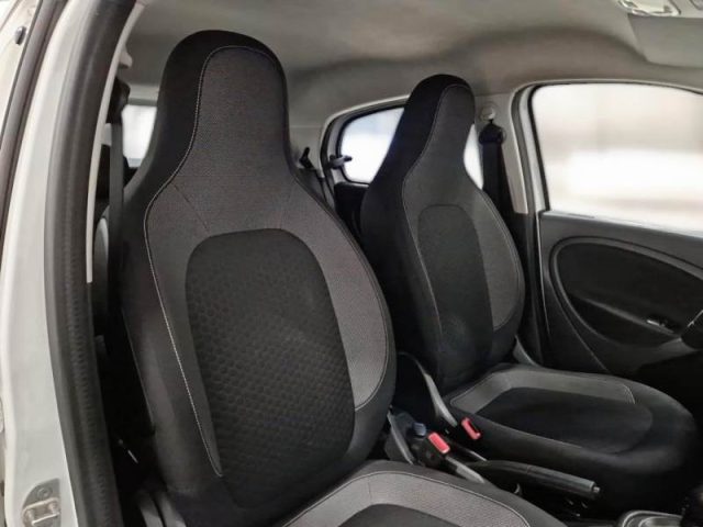 SMART ForFour usata, con Controllo trazione