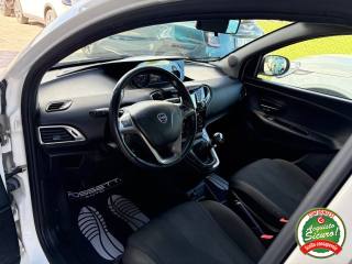 LANCIA Ypsilon usata, con Controllo trazione