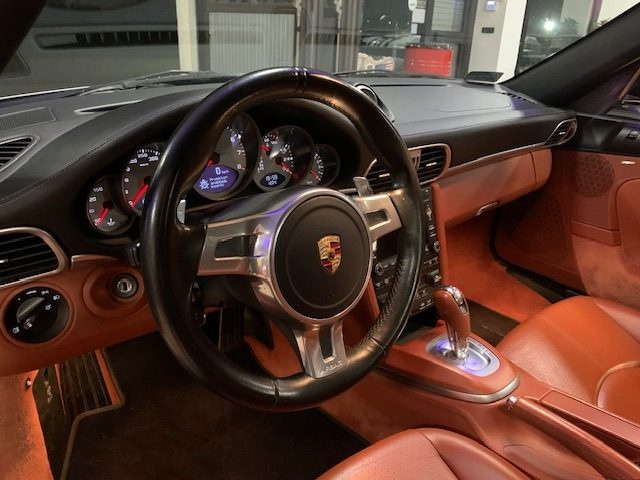 PORSCHE 911 usata, con Fendinebbia