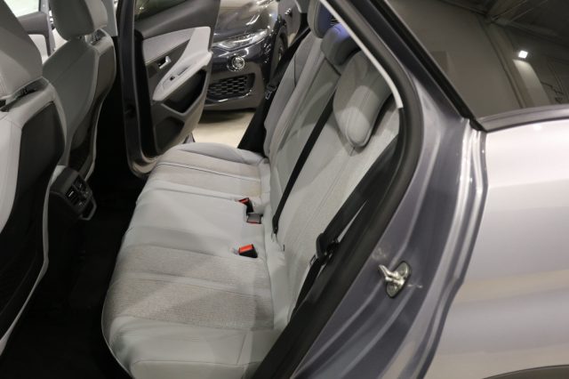 PEUGEOT 3008 usata, con Sensore di luce