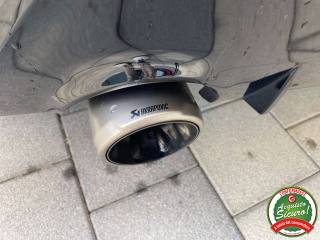 TOYOTA Yaris usata, con Park Distance Control