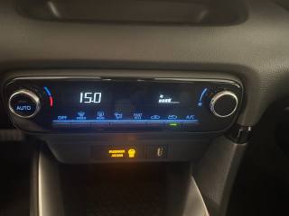MAZDA 2 usata, con Fendinebbia