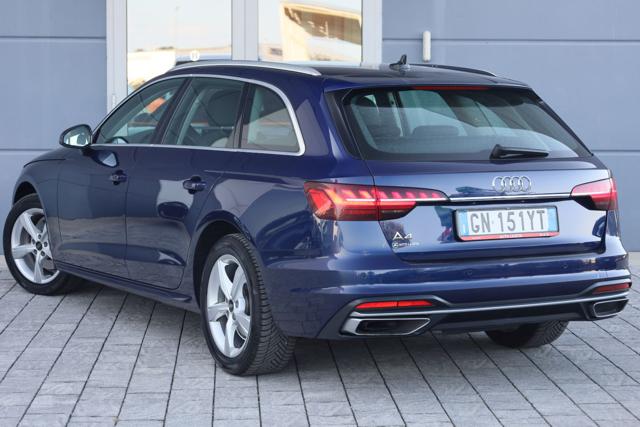 AUDI A4 usata, con Airbag Passeggero