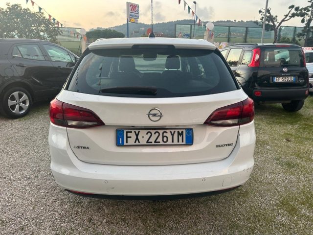 OPEL Astra usata, con Alzacristalli elettrici