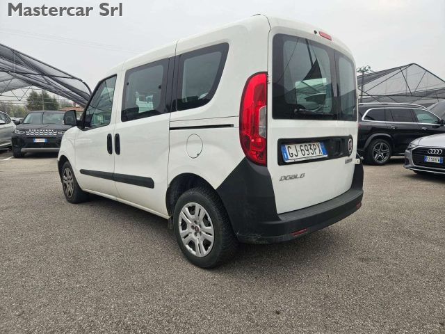 FIAT Doblo usata, con Alzacristalli elettrici