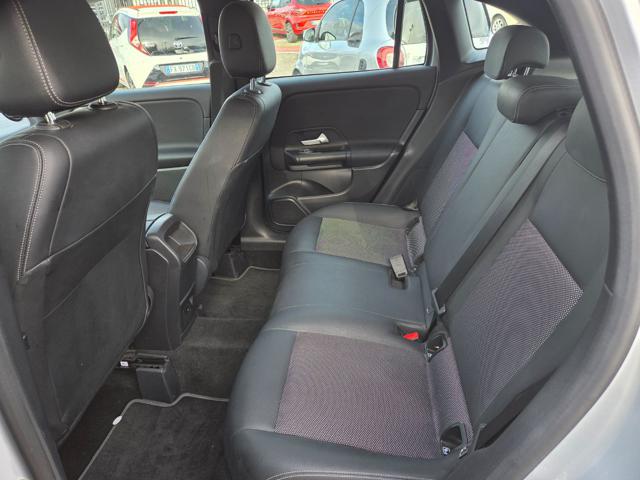 MERCEDES-BENZ GLA 200 usata, con Climatizzatore