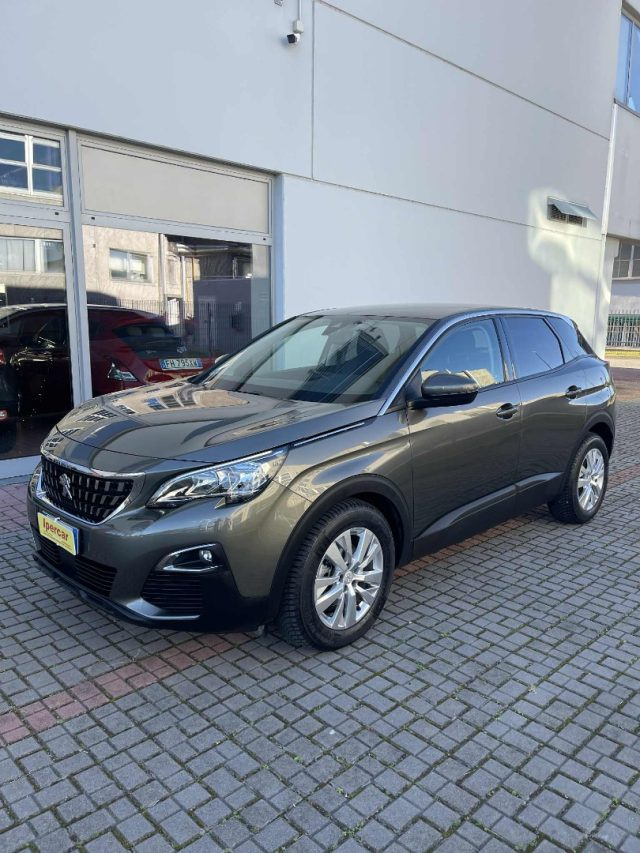 PEUGEOT 3008 usata, con Airbag