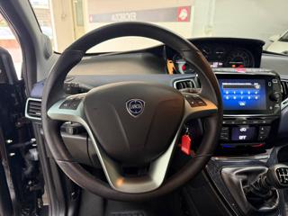 LANCIA Ypsilon usata, con Controllo automatico clima