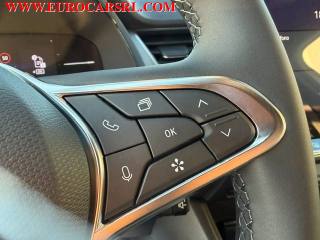 RENAULT Captur usata, con Bracciolo