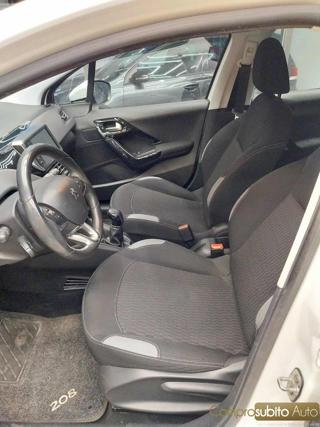 PEUGEOT 208 usata, con ESP