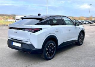 PEUGEOT 3008 usata, con Climatizzatore automatico, 2 zone