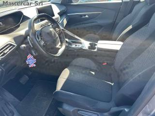 PEUGEOT 3008 usata, con Sistema di navigazione