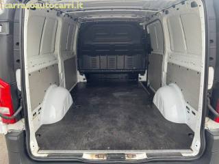 MERCEDES-BENZ Vito usata, con Autoradio digitale