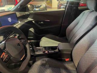 PEUGEOT 2008 usata, con Controllo automatico clima