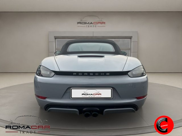 PORSCHE 718 Spyder usata, con Autoradio