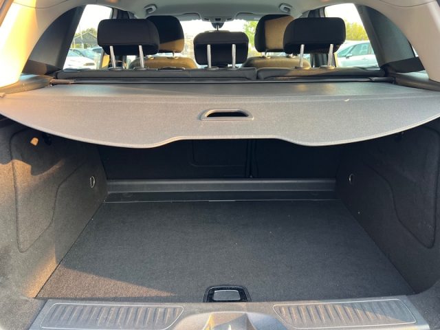 MERCEDES-BENZ B 180 usata, con Servosterzo