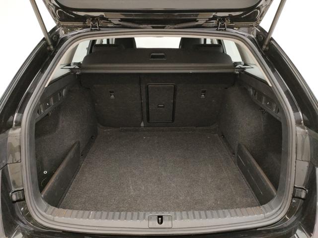 SKODA Octavia usata, con Volante in pelle