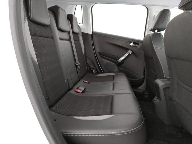 PEUGEOT 2008 usata, con Volante in pelle