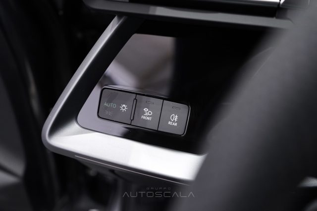 AUDI A3 usata, con Fari LED