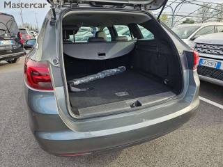 OPEL Astra usata, con Volante in pelle