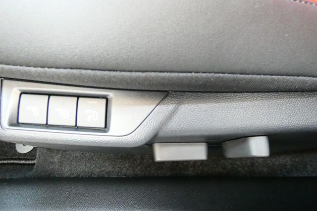LANCIA Ypsilon usata, con USB