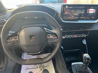PEUGEOT 2008 usata, con Autoradio