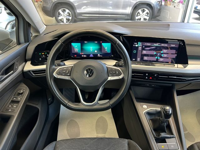 VOLKSWAGEN Golf Variant usata, con Climatizzatore