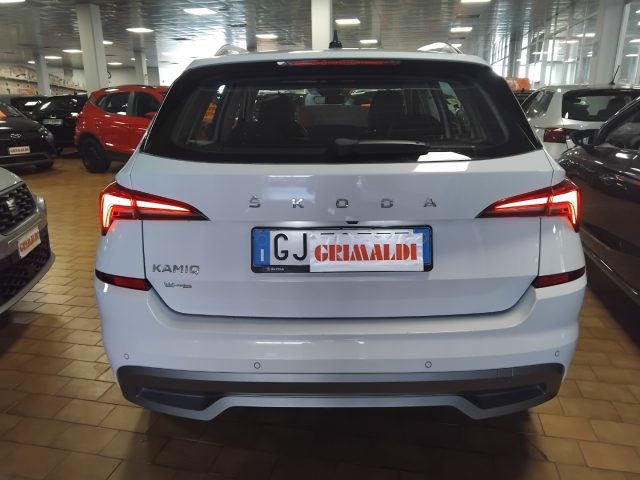 SKODA Kamiq usata, con Autoradio