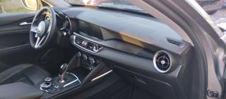 ALFA ROMEO Stelvio usata, con Alzacristalli elettrici