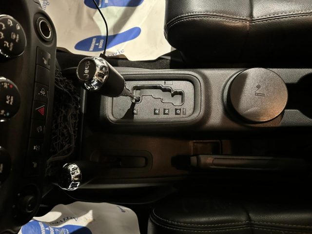 JEEP Wrangler usata, con Specchietti laterali elettrici