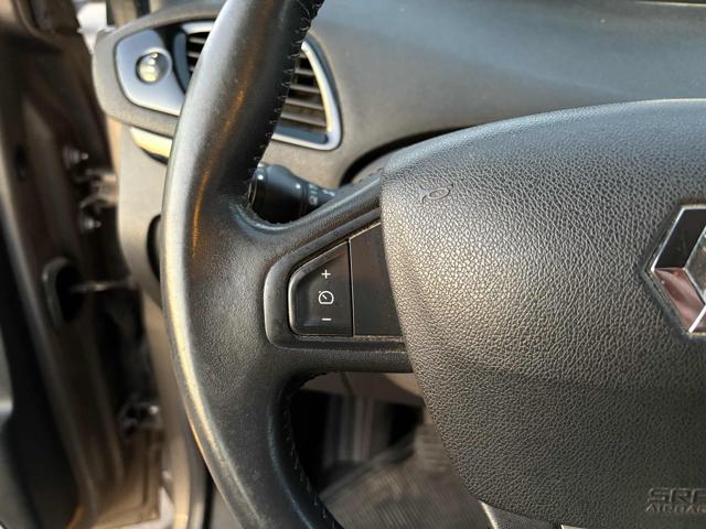 RENAULT Scenic usata, con Cruise Control