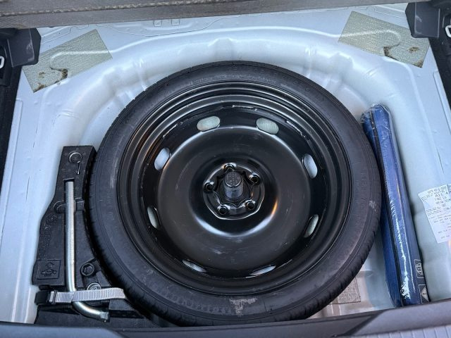 VOLKSWAGEN T-Roc usata, con MP3