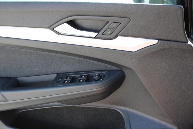 VOLKSWAGEN Golf usata, con Cronologia tagliandi