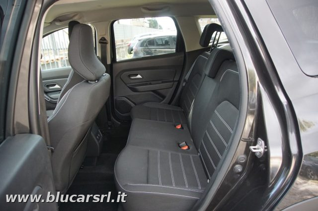 DACIA Duster usata 11