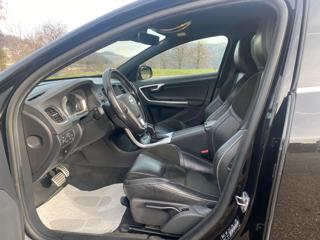 VOLVO V60 usata, con Sedile posteriore sdoppiato
