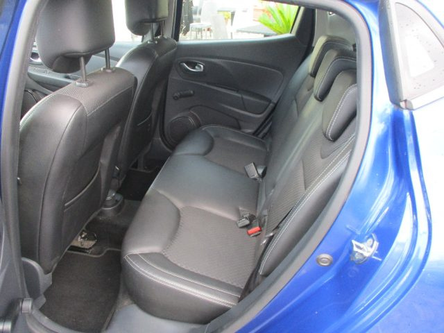 RENAULT Clio usata, con Autoradio