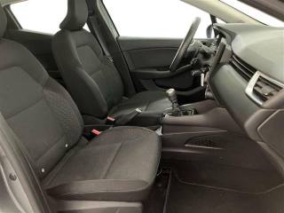 RENAULT Clio usata, con Fari LED