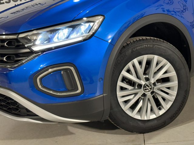 VOLKSWAGEN T-Roc usata, con USB