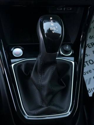 VOLKSWAGEN T-Cross usata, con Volante multifunzione