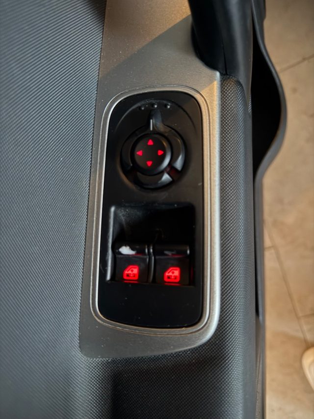 ALFA ROMEO MiTo usata 10